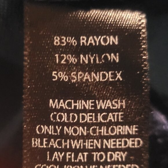 Betabrand Two-Pocket Dress Yoga Pant | Straight Blue Patterned - Size PM - Picture 11 of 14